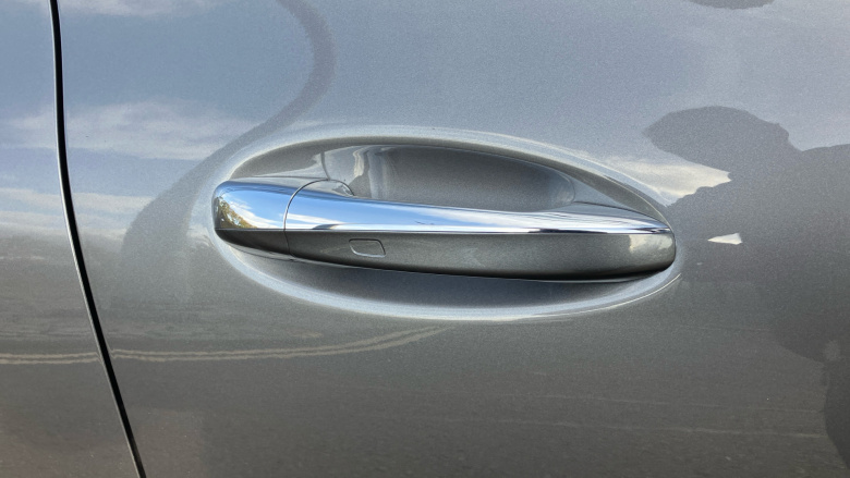 Mercedes-Benz CLA 220 AMG Line Premium Plus 4Matic 4dr Tip Auto Petrol Saloon